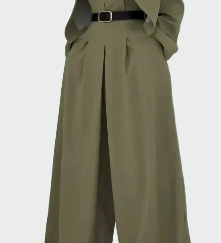 Kombinezonas ir Švarkas Elegantiškas & Modernus