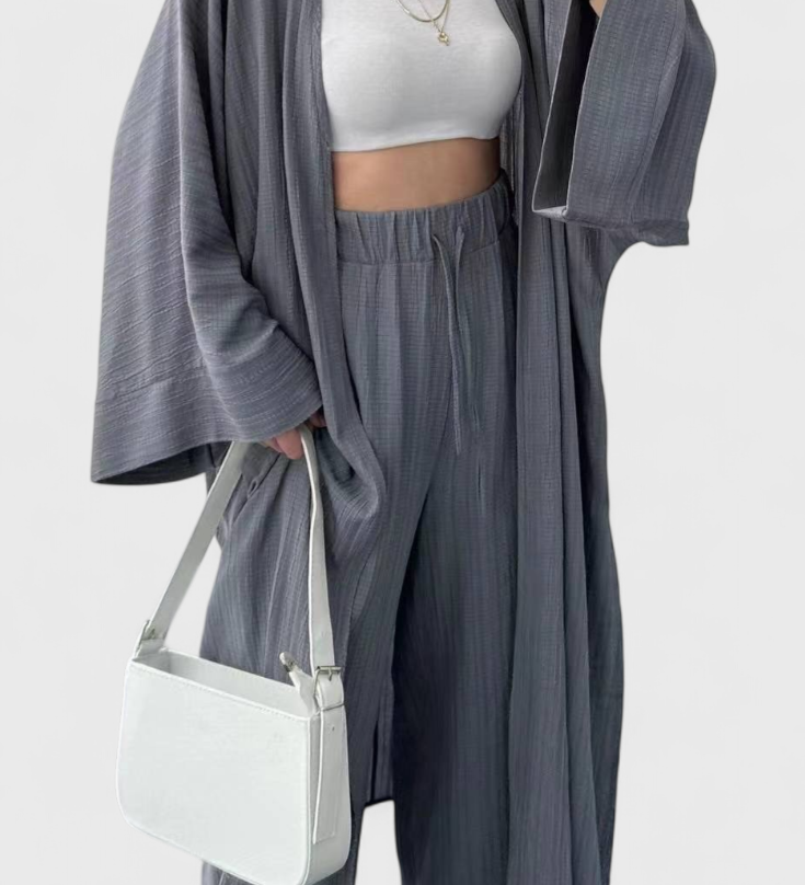Kaspijos dviejų dalių atsipalaidavimo komplektas su ilgu kimono