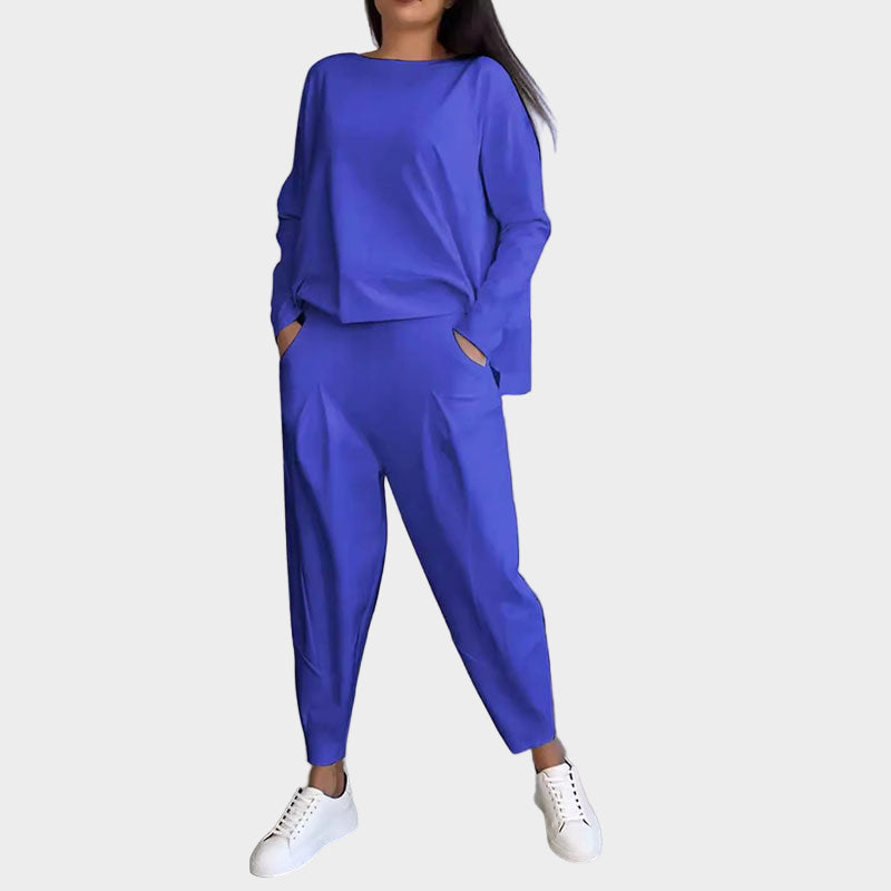 Klaudija™ - Marškinėlių ir Kelnaičių Rinkinys su Lengva Elegancija